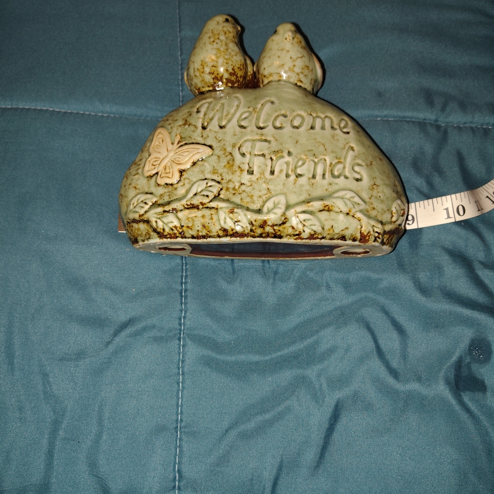 Charming Ceramic Welcome Friends Decor - Tan - Picture 2 of 8